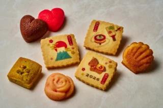 【大阪限定】 ポアール 荒木飛呂彦 マカロン 缶 & 保冷バッグ 荒木飛呂彦✖️poire限定缶入りマカロン＆ピエスドール紹介 - YouTube